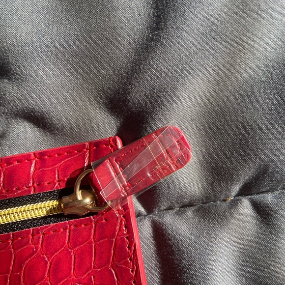 Below the Belt Card Holder Red - Picture 5 of 6